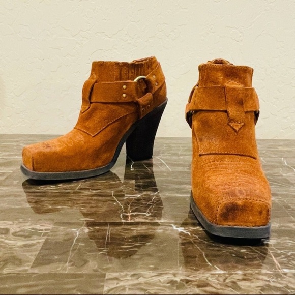 JEFFREY CAMPBELL Rumi Suede Western Style Square-Toed Ankle Boots - Picture 12 of 13